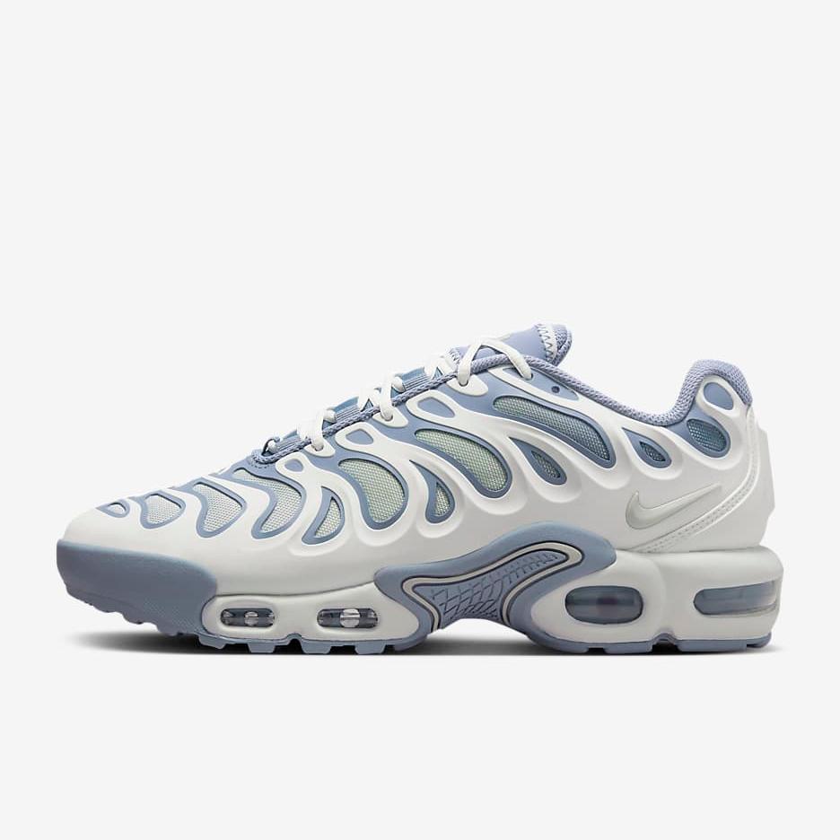 Side view of the Nike Air Max Plus Drift
Women's Shoes, Baby blue and white showing the breathable mesh.