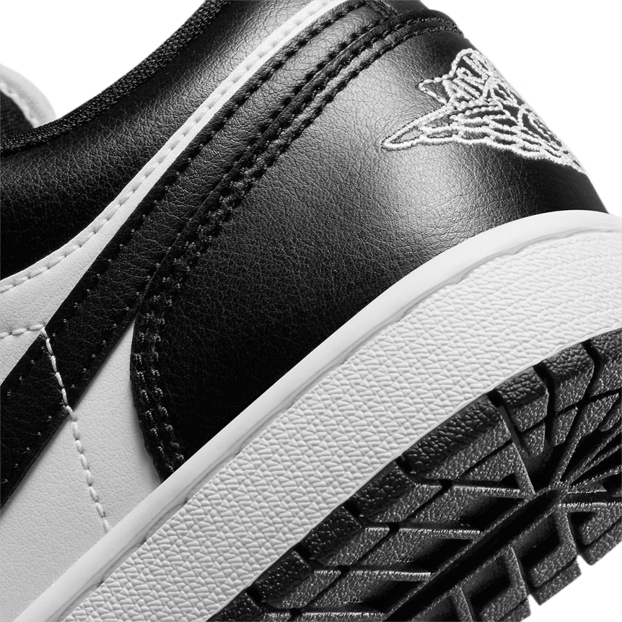 Nike Jordan 1 low Black and White