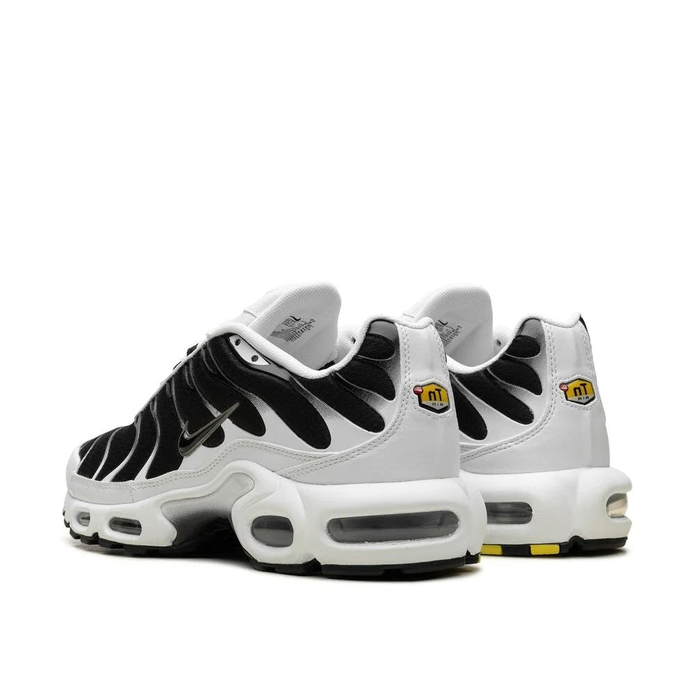 Nike Air Max Plus Black & White Palm Tree