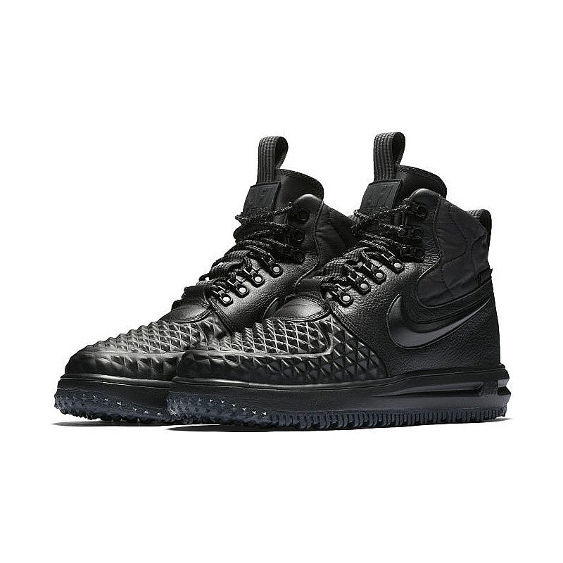 Image of the Nike Lunar Force 1 Duckboot in Black showing the front view of two pairs. The rough 3D toe box adds a tough look to the shoe.