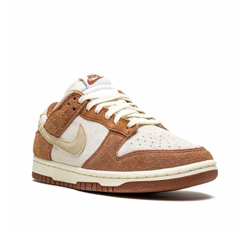 Nike Dunk Low PRM 'Medium Curry'